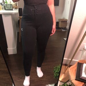 Black gymshark joggers